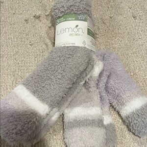 Lemon Cozy Crew Socks in Soft Gray